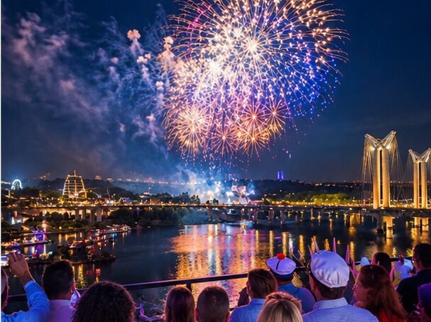 armada-2027-feu-artifice-seine